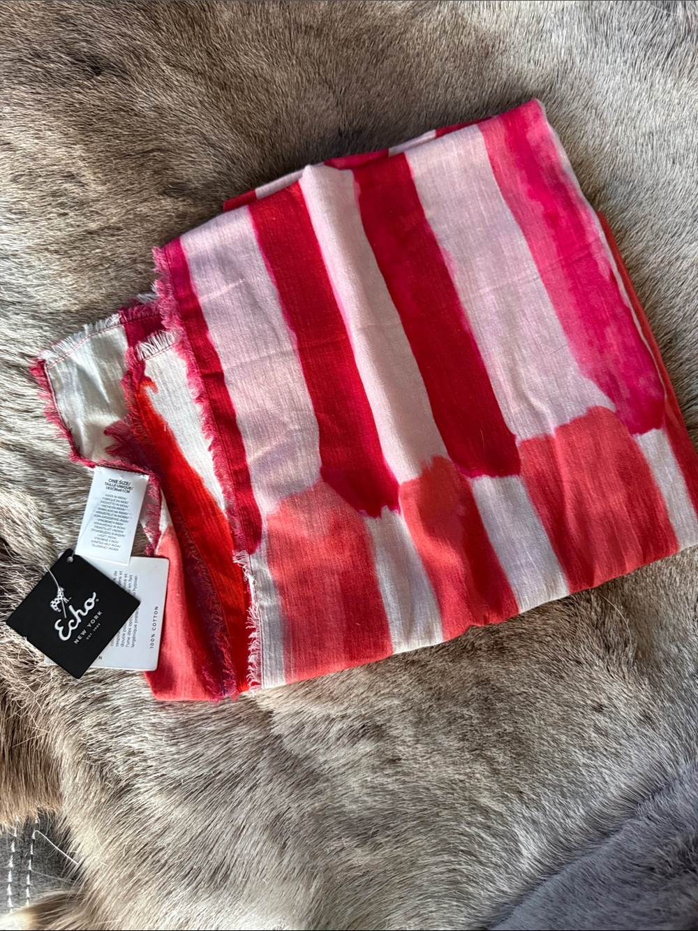 🆕 Echo Design Red and Coral Lightweight Cotton Scarf 🆕